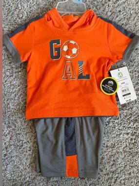 ✨$6✨NWT•Athletic Works• 2-pc Short Set | Orange/ Grey | 3-6m